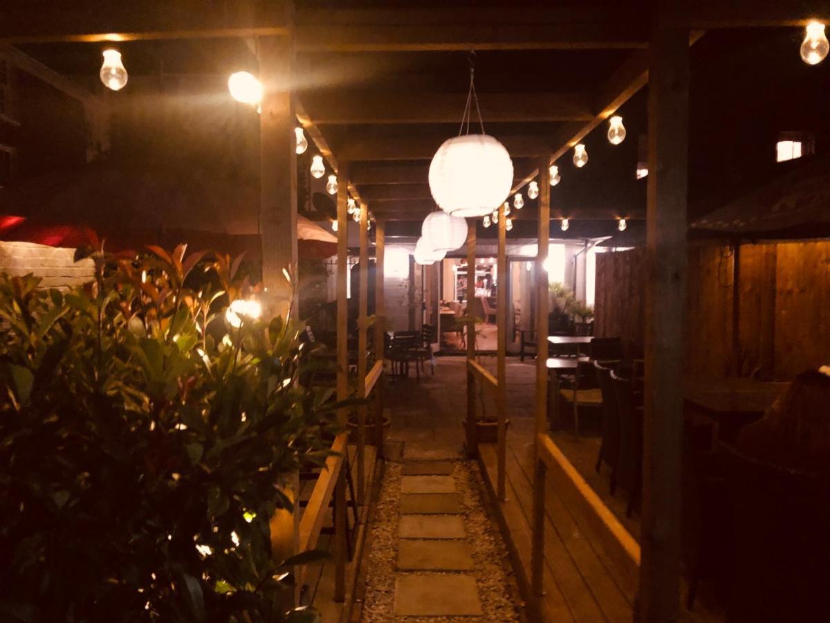 Morleys Rooms - Located In The Heart Of Hurstpierpoint By Huluki Sussex Stays ภายนอก รูปภาพ