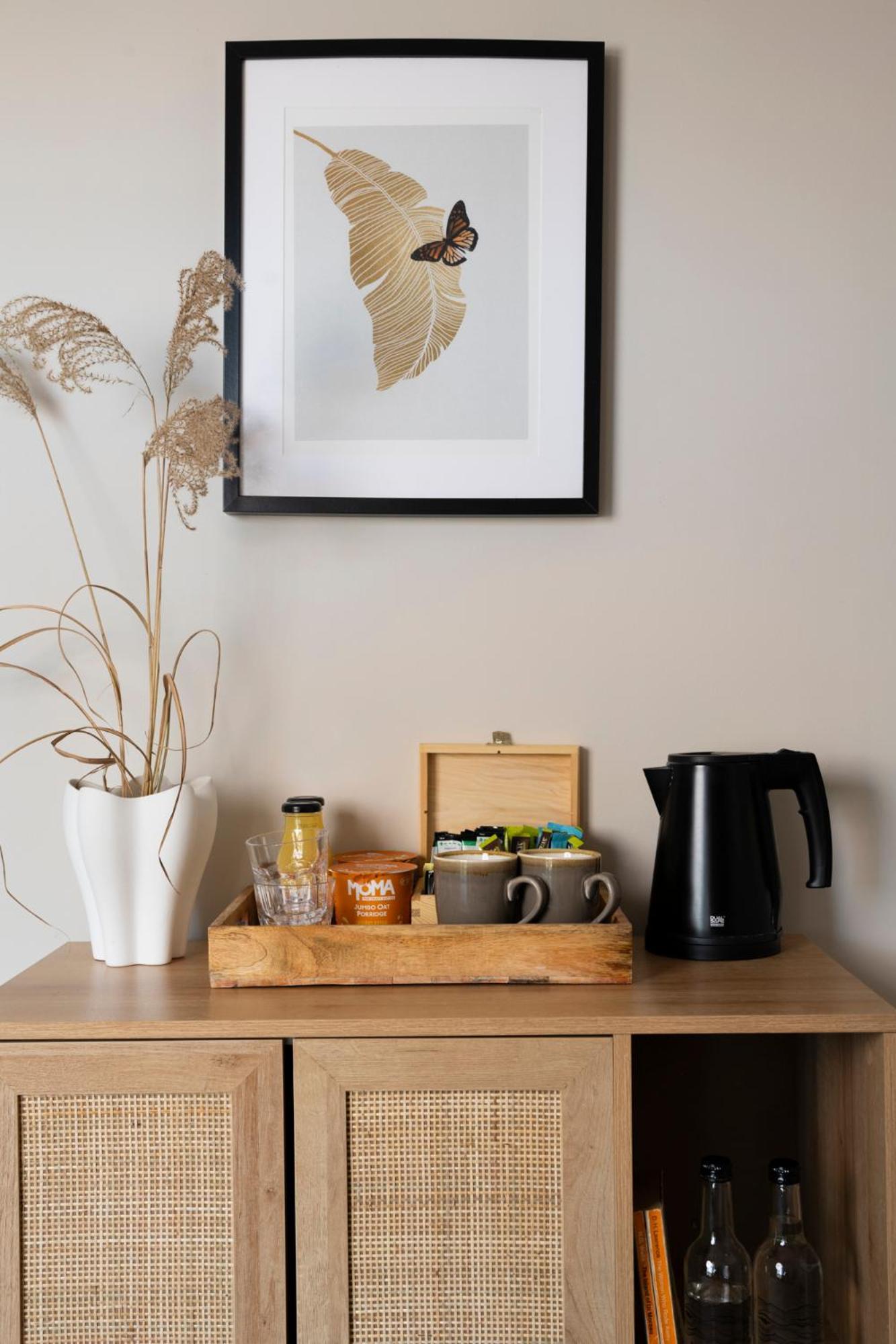 Morleys Rooms - Located In The Heart Of Hurstpierpoint By Huluki Sussex Stays ภายนอก รูปภาพ