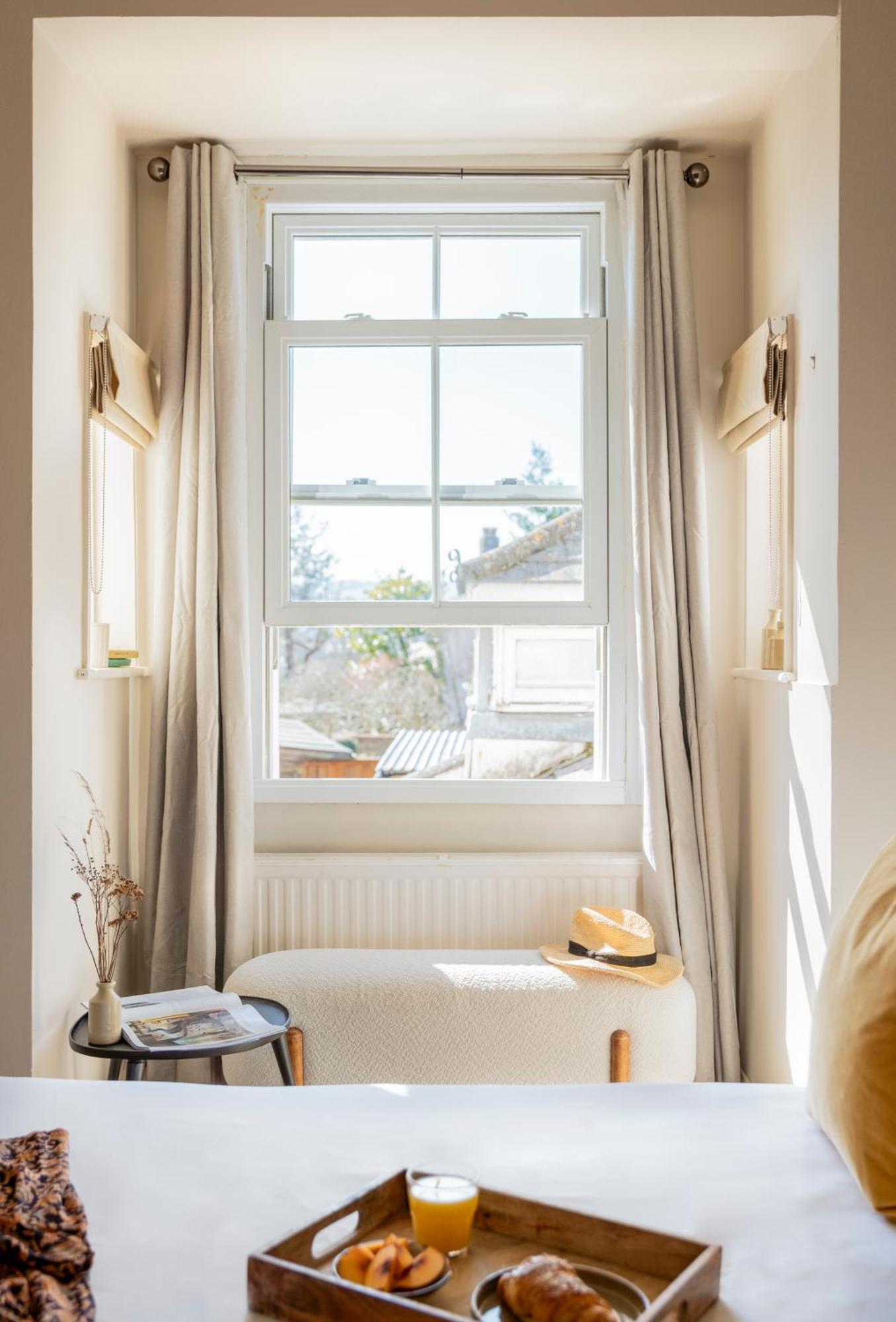 Morleys Rooms - Located In The Heart Of Hurstpierpoint By Huluki Sussex Stays ภายนอก รูปภาพ