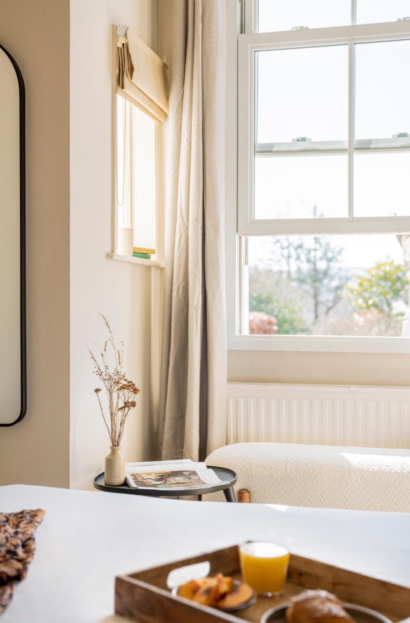 Morleys Rooms - Located In The Heart Of Hurstpierpoint By Huluki Sussex Stays ภายนอก รูปภาพ