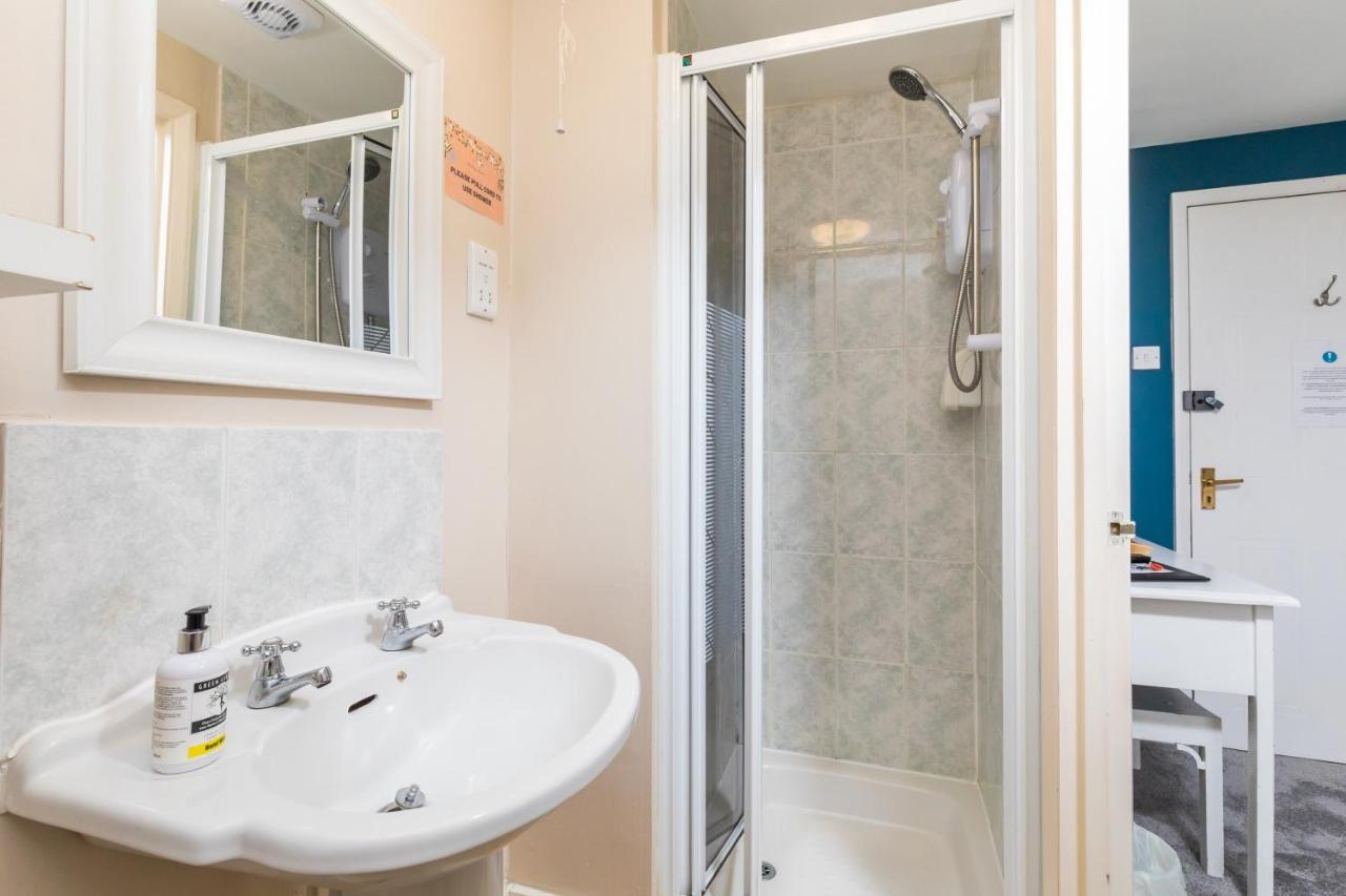 Morleys Rooms - Located In The Heart Of Hurstpierpoint By Huluki Sussex Stays ภายนอก รูปภาพ