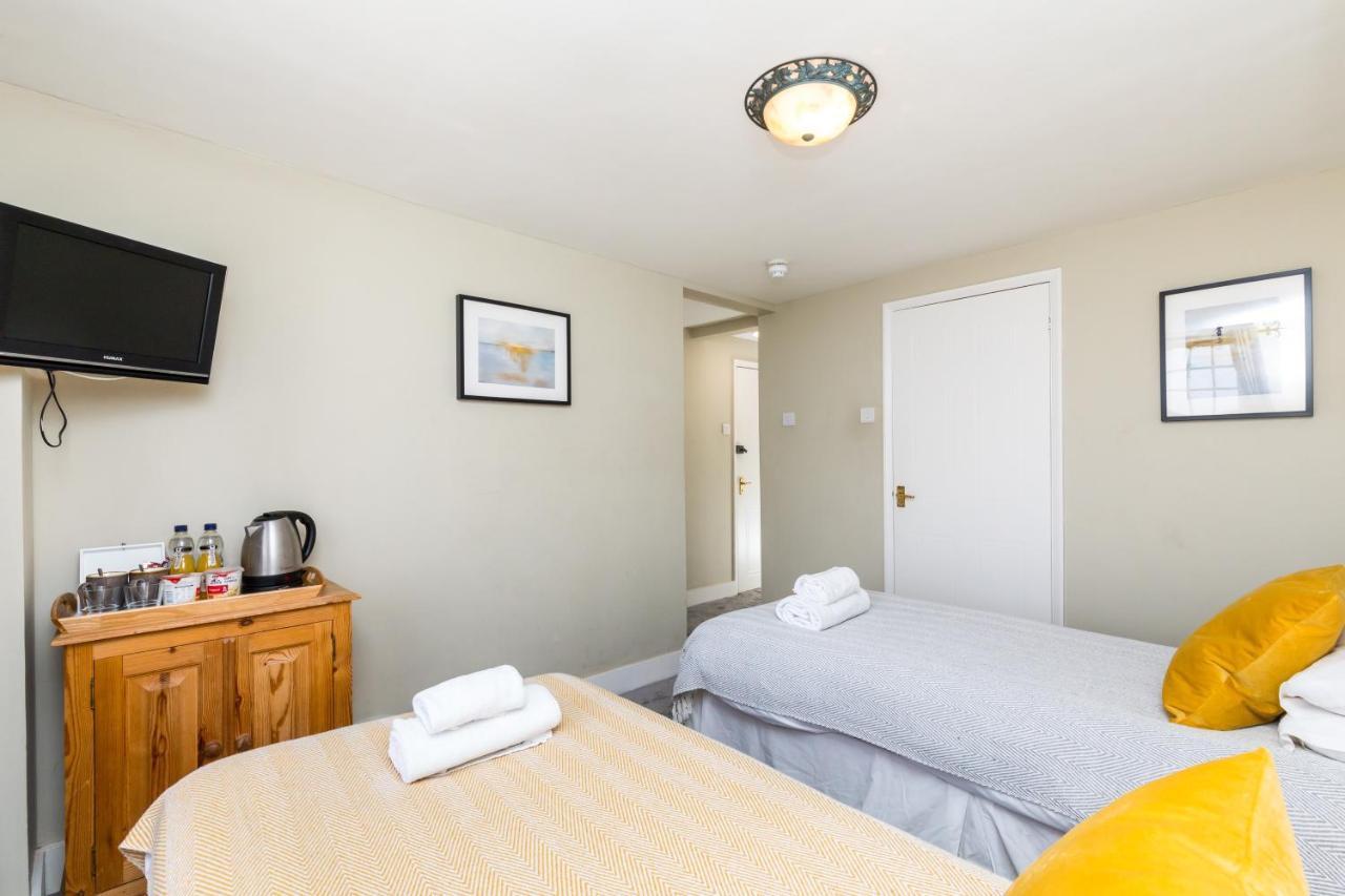 Morleys Rooms - Located In The Heart Of Hurstpierpoint By Huluki Sussex Stays ภายนอก รูปภาพ