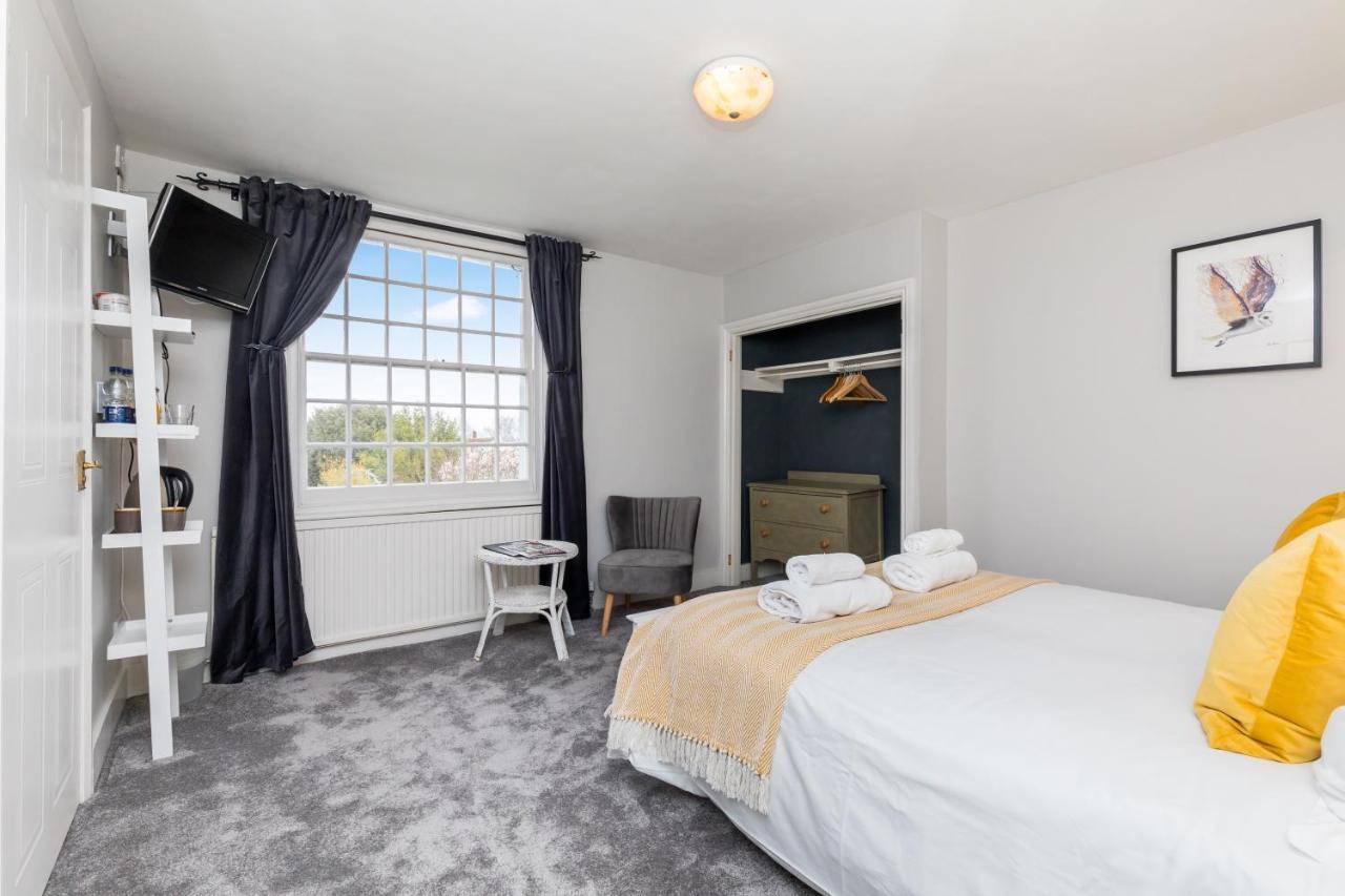 Morleys Rooms - Located In The Heart Of Hurstpierpoint By Huluki Sussex Stays ภายนอก รูปภาพ